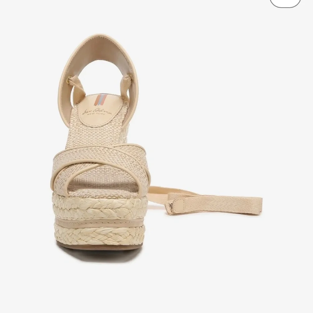 NWT Sam Edelman Vaughn Sandals in Natural- Size 10